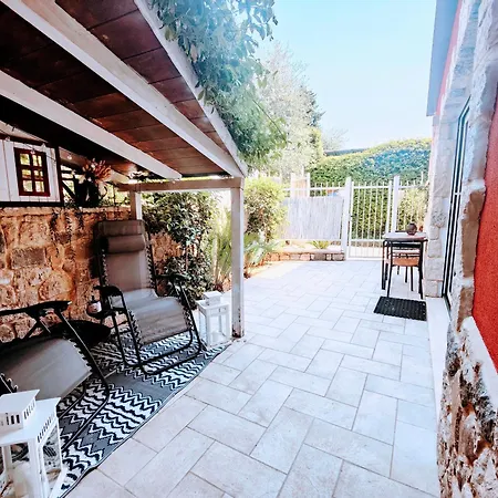 Rifugio Di Giusy, With Swimming Pool Apartman *