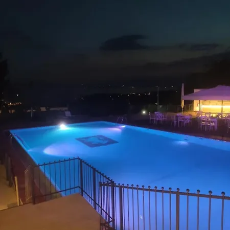 Rifugio Di Giusy, With Swimming Pool Appartement