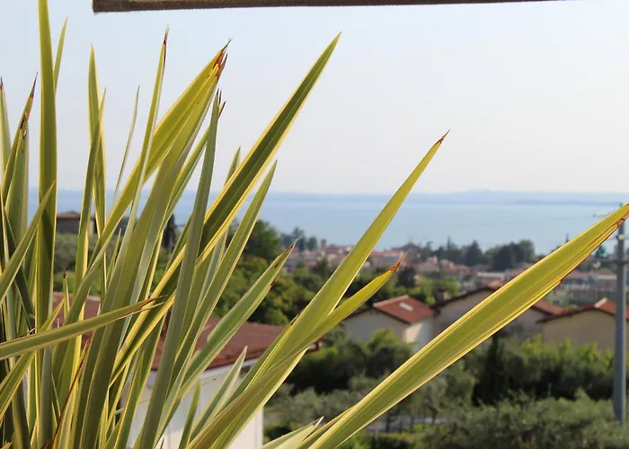 Rifugio Di Giusy, With Swimming Pool * Bardolino