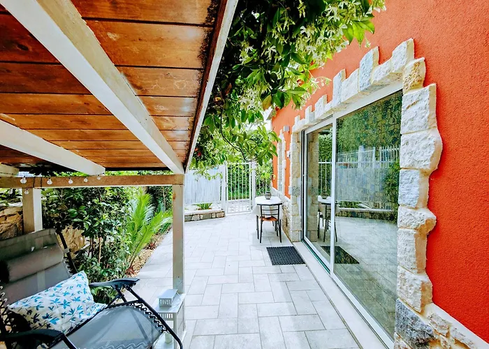 Rifugio Di Giusy, With Swimming Pool *